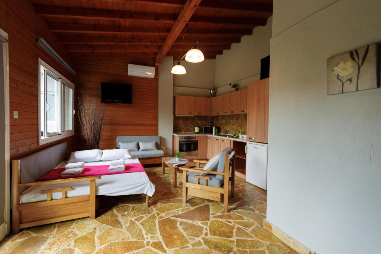 Wooden House Villa Mesimérion Екстериор снимка